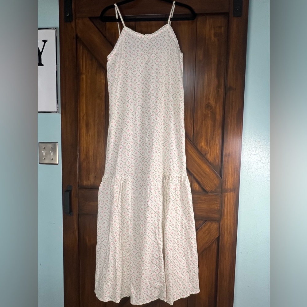 Victoria's Secret Cream Chemise